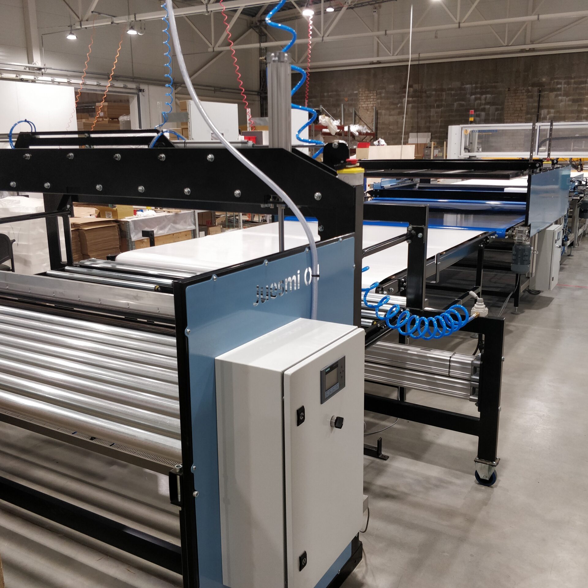 Madratiste ja voodite koosteliin